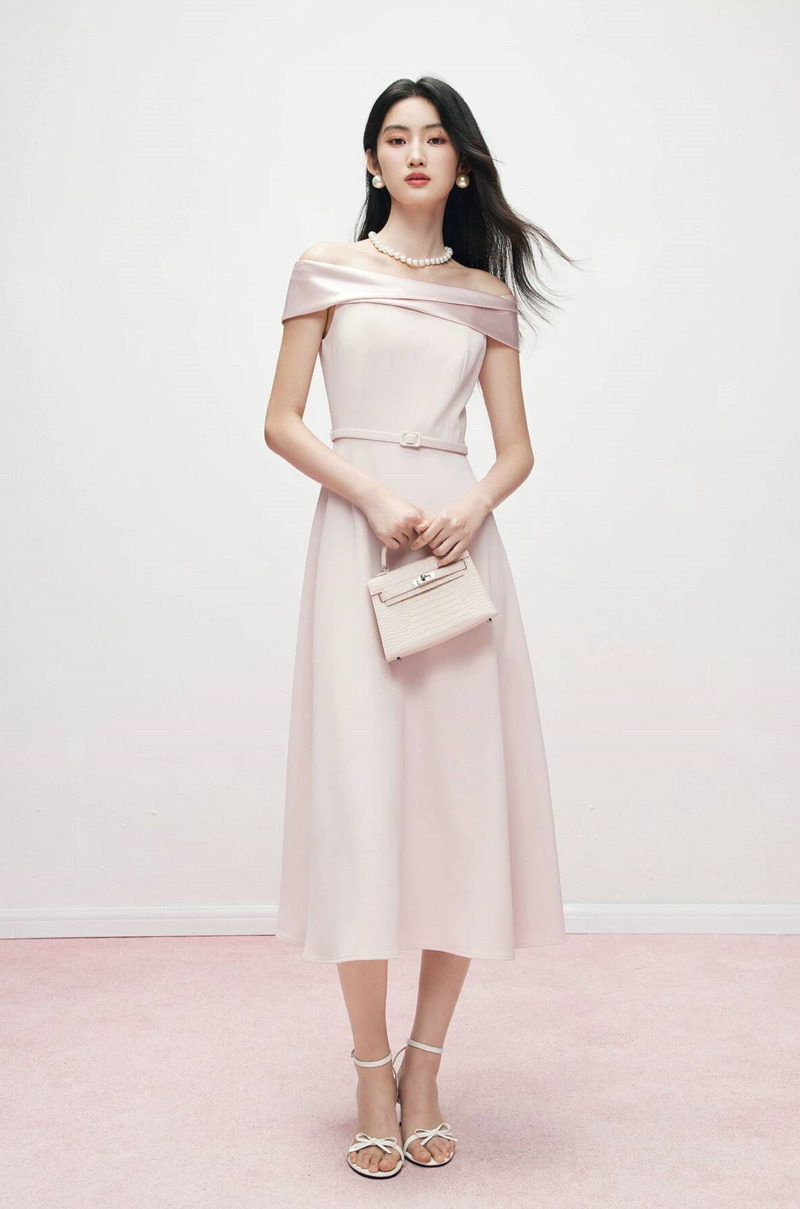 Party Games Offline - Robe midi rose en satin pour